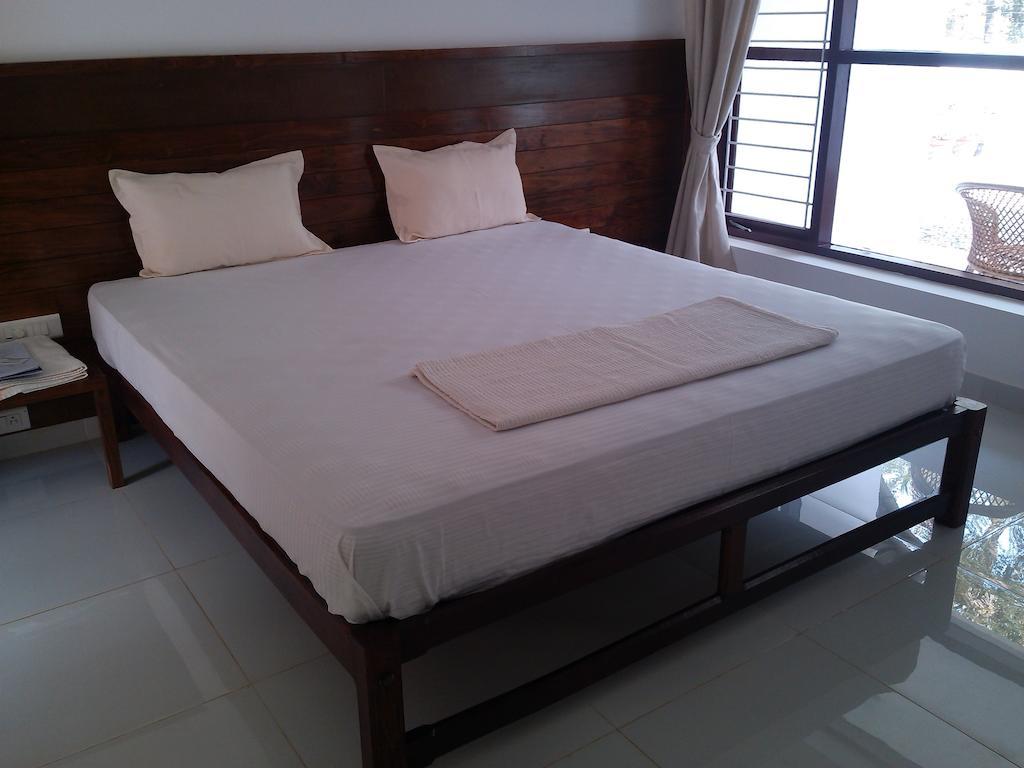 Lilypad Resort Varkala Ngoại thất bức ảnh